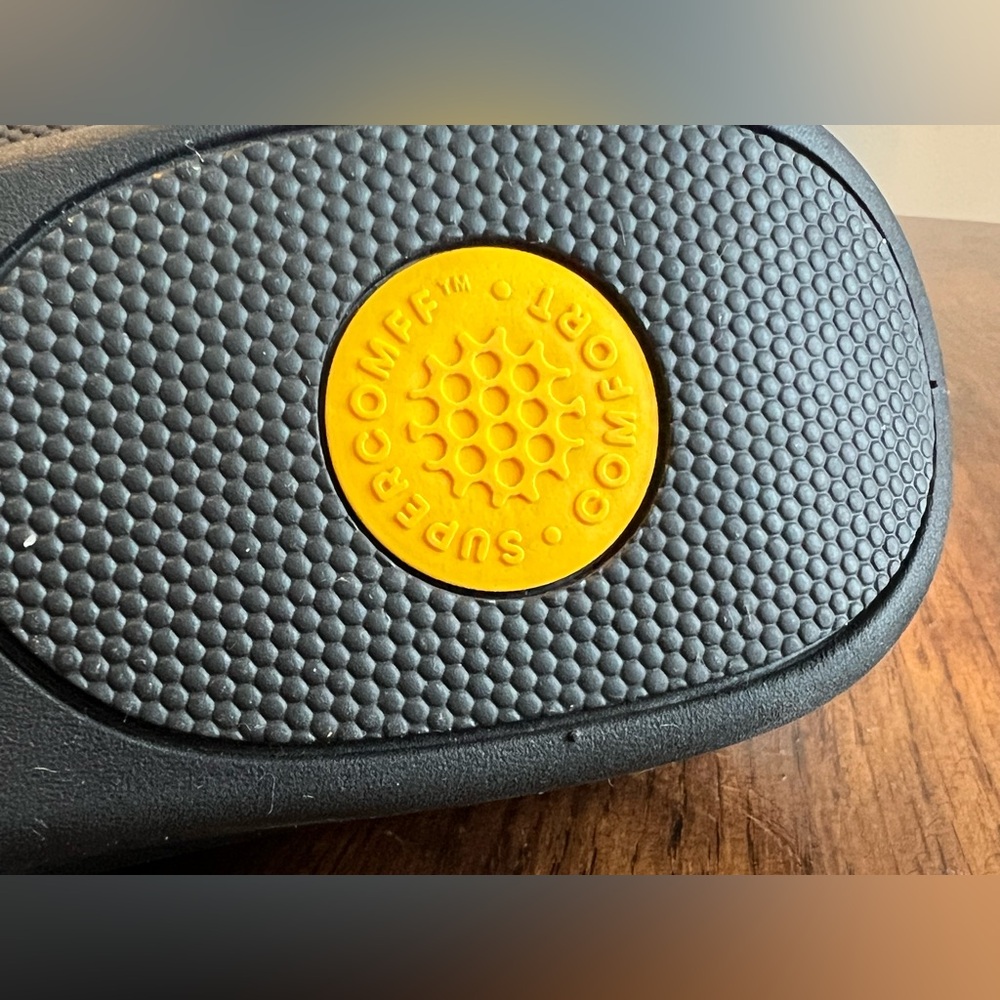 FitFlop Black Superskate Snake Embossed Leather Slip On Shoes Women’s 10 Comfort - Picture 10 of 11